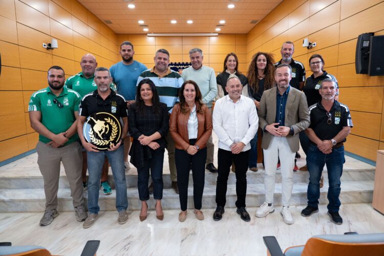 Recibimiento al C.L. Unión Antigua, campeón de la Liga de Lucha Canaria Cabildo de Fuerteventura OPC-Sumytrans
