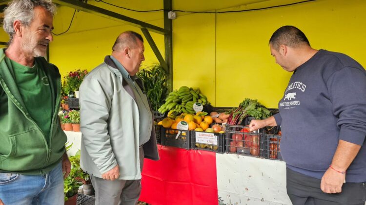 Marzo comienza con el Mercado Agrícola de Antigua