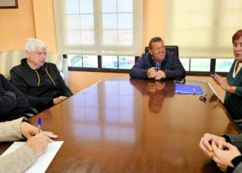 Las Comisiones destacan la libertad y transparencia que les ofrece el Ayuntamiento de Antigua para organizar las fiestas