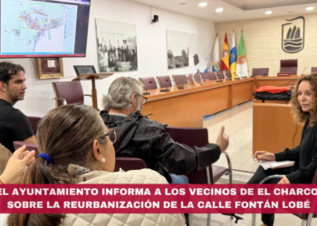 El Ayuntamiento informa a los vecinos de El Charco sobre la reurbanización de la calle Fontán Lobé