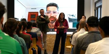 El Cabildo de Fuerteventura da la bienvenida a los jóvenes beneficiarios de las becas de inmersión lingüística