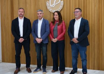 Cabildo y Gobierno de Canarias coordinan medidas de apoyo al sector primario majorero como región ultraperiférica