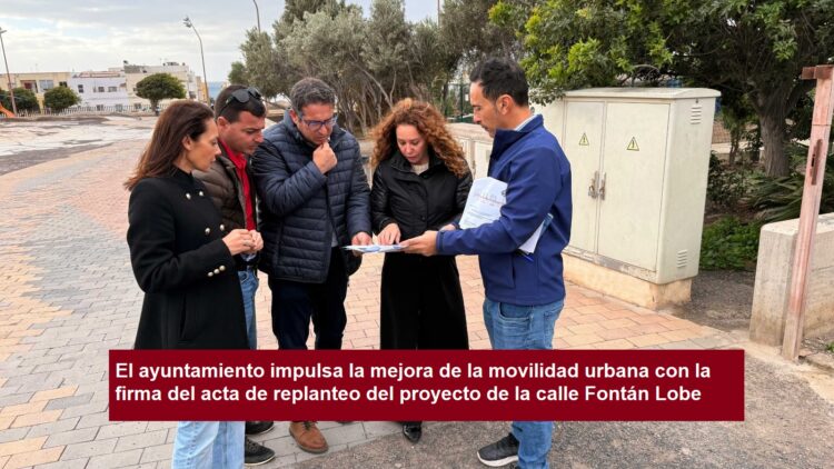 Puerto del Rosario impulsa la mejora de la movilidad urbana con la firma del acta de replanteo del proyecto de la calle Fontán Lobe