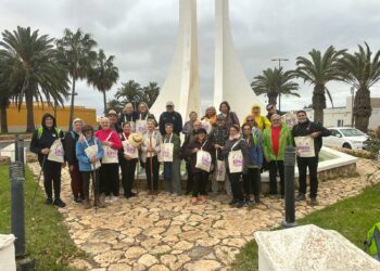 Caminando por la Igualdad en las rutas de senderismo de Antigua