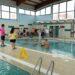 El Cabildo celebra una jornada de puertas abiertas para dar a conocer los recursos de la Piscina Terapéutica Insular a familias y usuarios