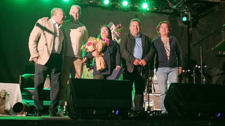 Los Alares unas fiestas de familias de tradición y unión de un pueblo