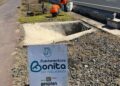 El Cabildo de Fuerteventura los márgenes de la FV-2 y del carril bici a su paso por El Castillo