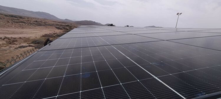 El Ayuntamiento de Antigua impulsa la descarbonización del ciclo integral del agua con dos nuevas instalaciones fotovoltaicas