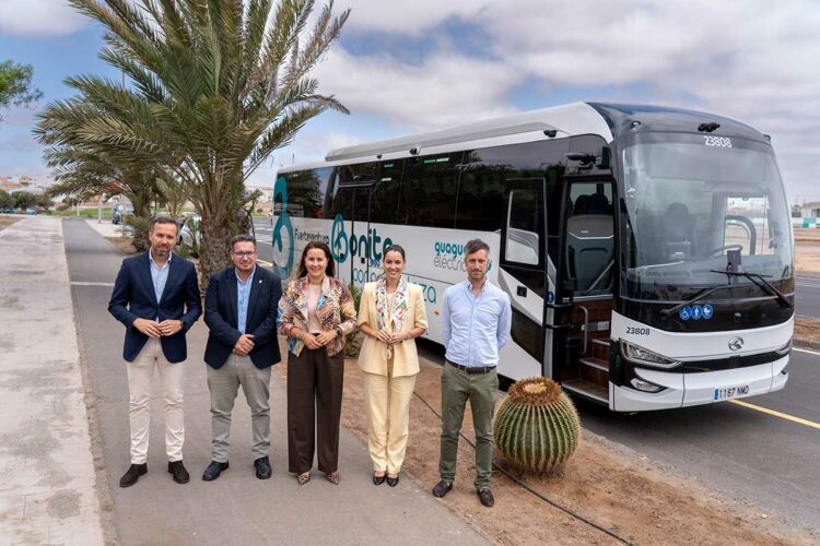 Nueva Línea 3 Exprés con tres guaguas eléctricas | Cabildo de Fuerteventura
