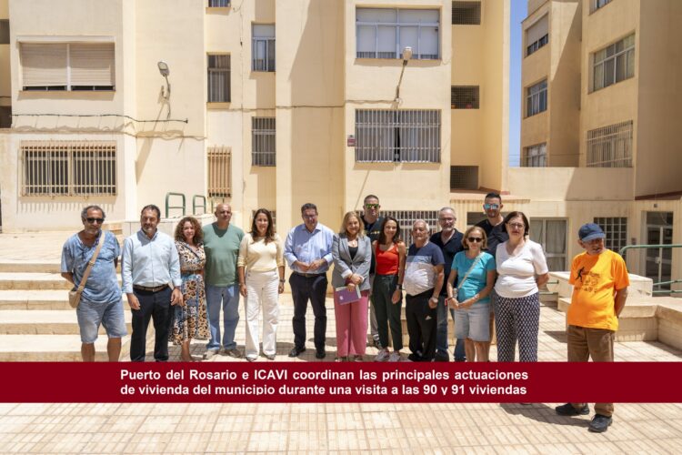 Puerto del Rosario e ICAVI coordinan las principales actuaciones de vivienda del municipio durante una visita a las 90 y 91 viviendas