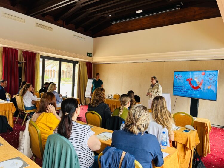 El Patronato de Turismo de Fuerteventura y el Grupo TUI arrancan hoy los Cursos de Calidad Turística para el sector hotelero de la isla