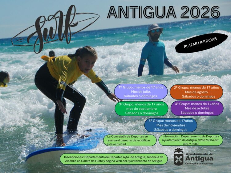 El Ayuntamiento de Antigua organiza cursos de surf gratuitos hasta noviembre