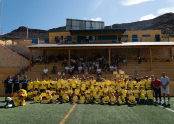 100 niños y niñas del municipio participan en el XI Campus UD Las Palmas