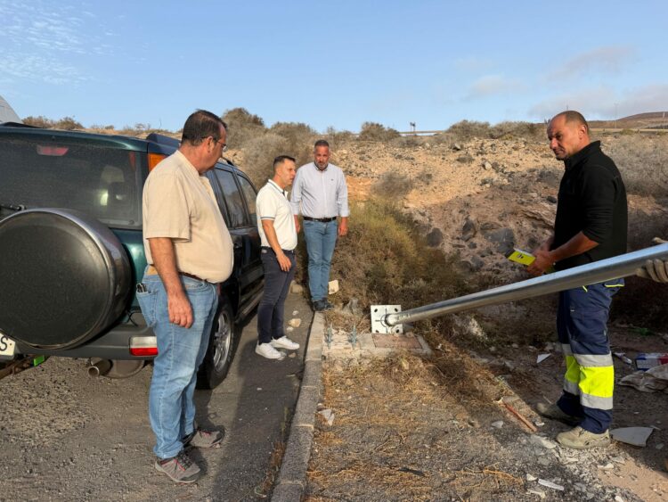 Esquinzo contará con 75 farolas solares para mejorar la eficiencia energética