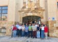 El Gobierno de Antigua recibe a la Asociación AECA y representantes de los colectivos vecinales para atender sus demandas