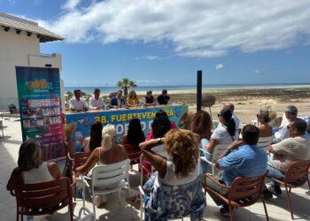 Una nueva edición del Campeonato Mundial de Windsurf y Wingfoil y La Carpa regresan a Pájara este verano