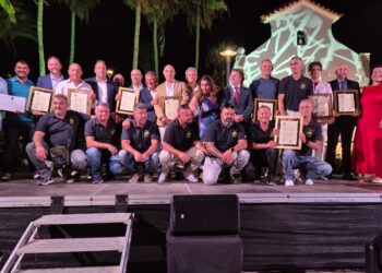 Pájara homenajea a sus personalidades y colectivos más destacados