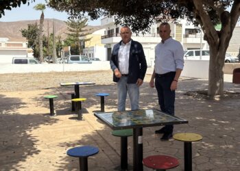 Antigua estrena un parque infantil y de calistenia para el disfrute de las familias 