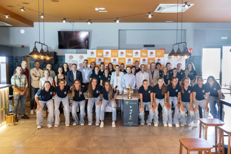 El Costa Adeje Tenerife Egatesa presenta en Fuerteventura su primer partido de pretemporada