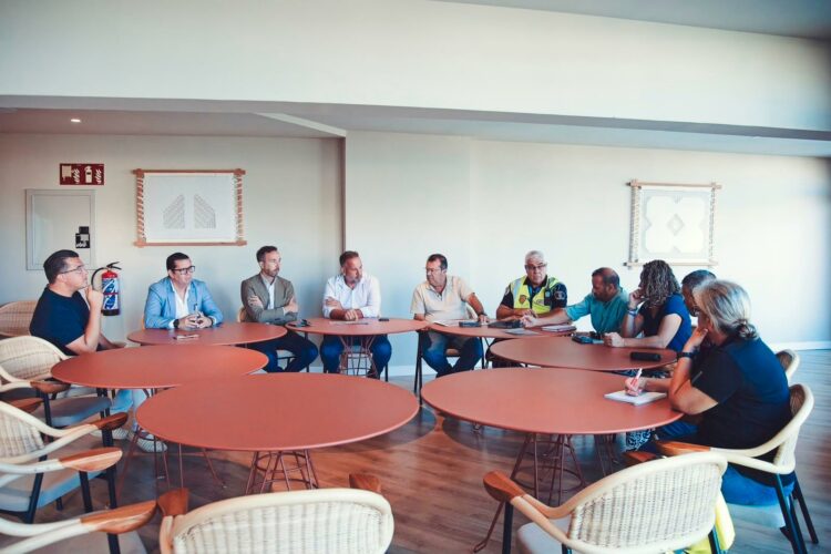 El Ayuntamiento de Pájara agradece al Cabildo la puesta en marcha de un servicio especial de guaguas para el Mundial de Windsurf y La Carpa