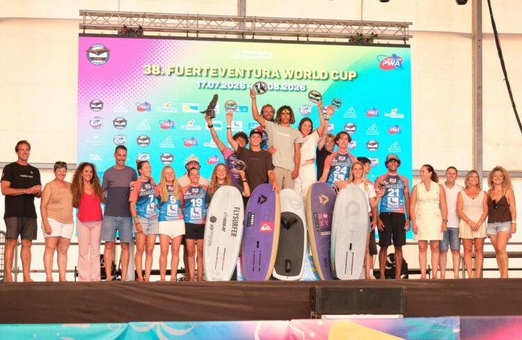 Kylie Belloeuvre y Franceso Cappuzzo ganan el Campeonato Mundial de Windsurf y Wingfoil en la categoría FreeFly-Slalom