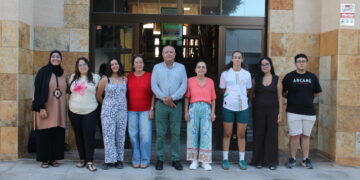 El Ayuntamiento de Antigua felicita a los seis alumnos en prácticas por su excelente trabajo este verano