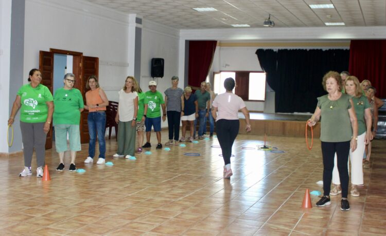 Los mayores de Antigua entrenan duro para las Neuromajo 2026