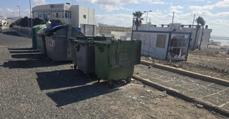Pájara retira más de 10 toneladas de escombros en los últimos diez días
