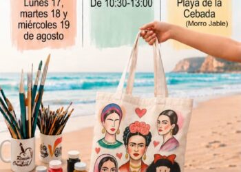 El Ayuntamiento de Pájara impulsa la creatividad y la pintura a través del taller ´Mujer y arte, pinceladas de amor´ 