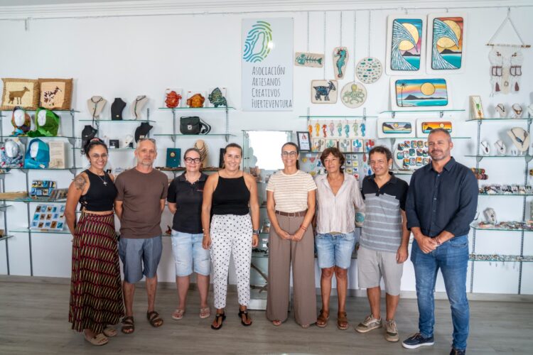 Convenio de colaboración con la Asociación de Artesanos Creativos de Fuerteventura | Cabildo de Fuerteventura