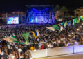 Unas 7000 personas cantan y bailan con Ráfaga en las fiestas de Antigua 2026
