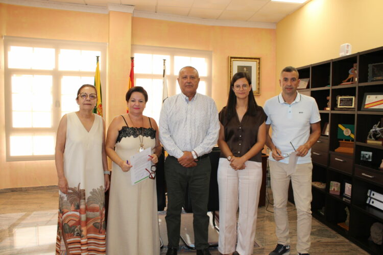 Elsa Luz de León Martínez toma posesión como Auxiliar Administrativa en el Ayuntamiento de Antigua