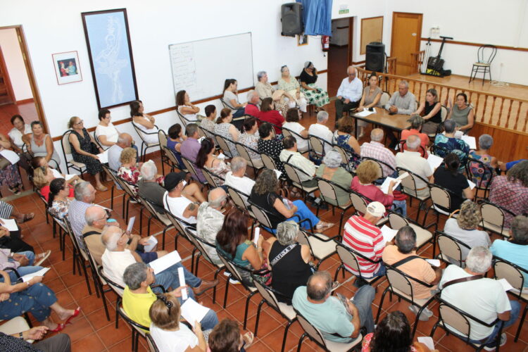 111 mayores disfrutarán del crucero organizado por la Asociación de la Tercera Edad, en un convenio con el Ayuntamiento de Antigua