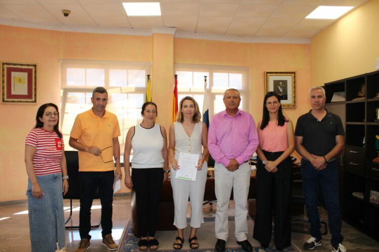 La administrativa, Beatriz Lorenzo Trujillo, se incorpora al Ayuntamiento de Antigua